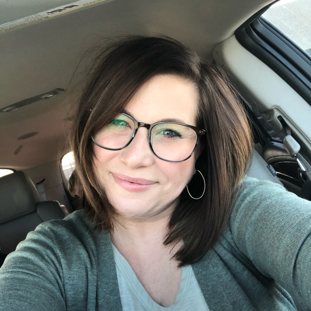 Posh Ambassador Lisa